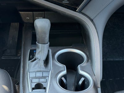 2024 Toyota Camry Hybrid LE