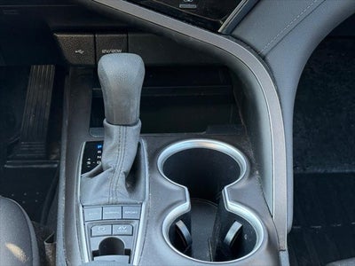 2024 Toyota Camry Hybrid LE