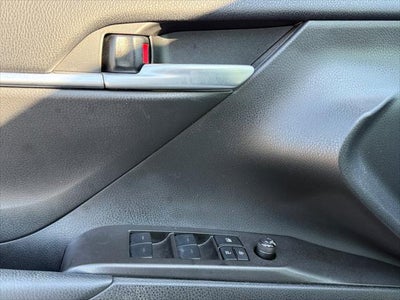 2024 Toyota Camry Hybrid LE