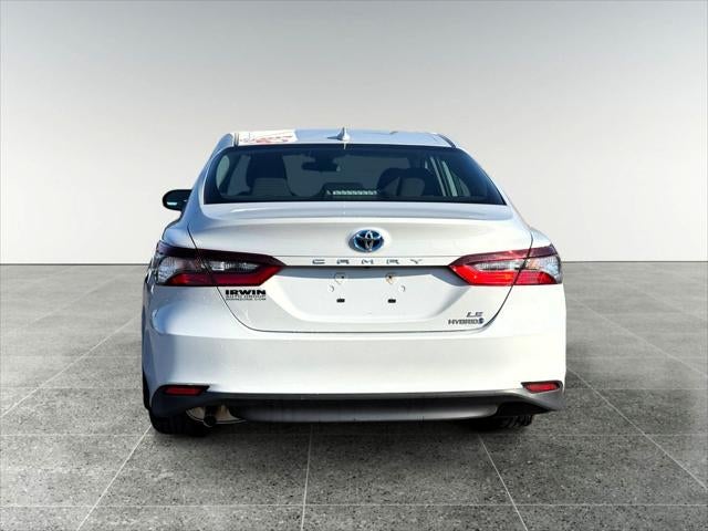 2024 Toyota Camry Hybrid LE
