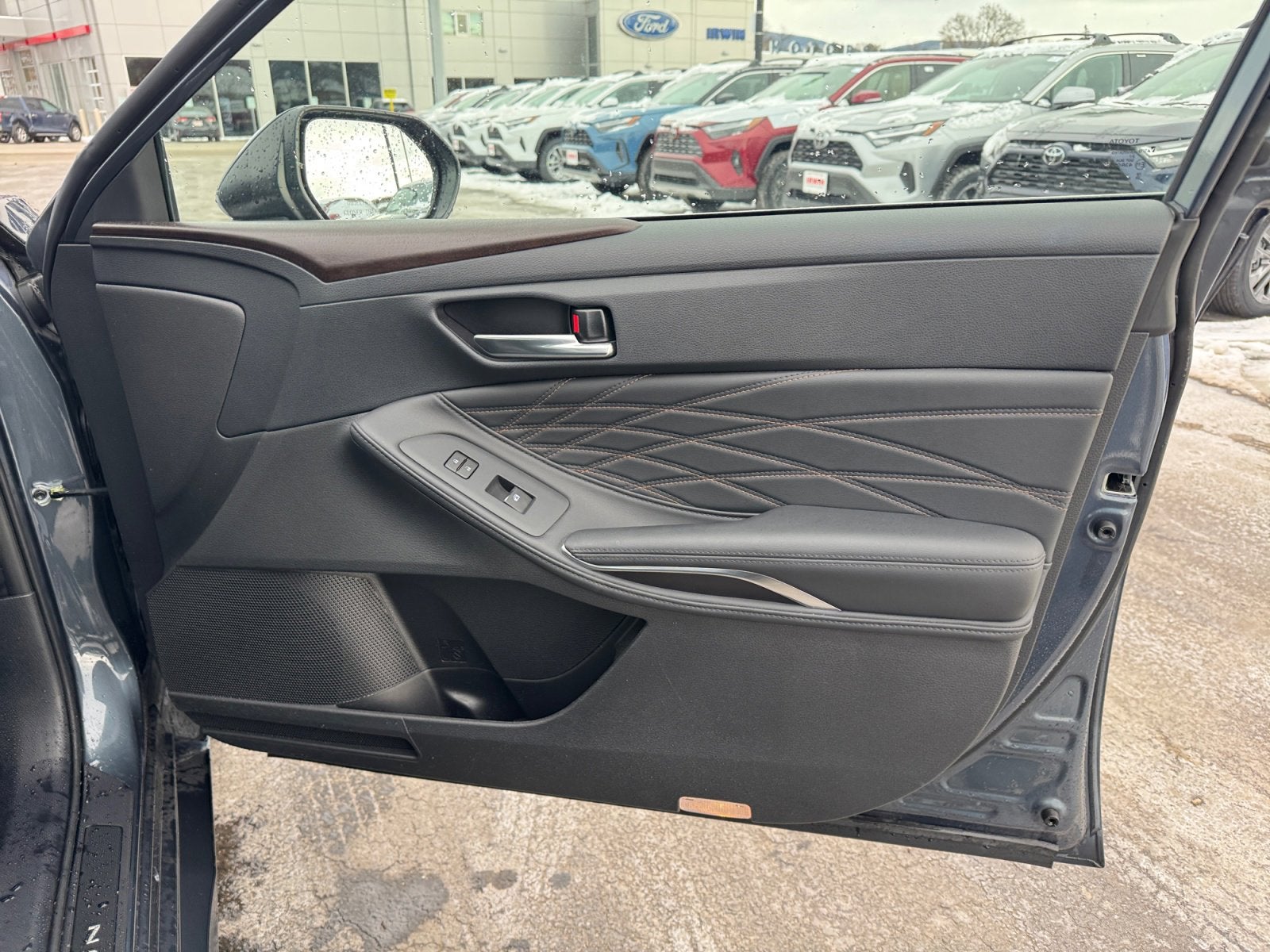 2021 Toyota Avalon Hybrid Limited