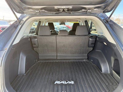 2022 Toyota RAV4 Hybrid LE