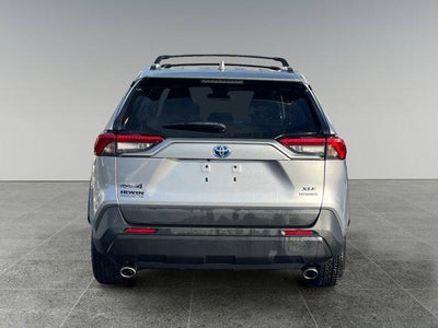 2021 Toyota RAV4 Hybrid XLE