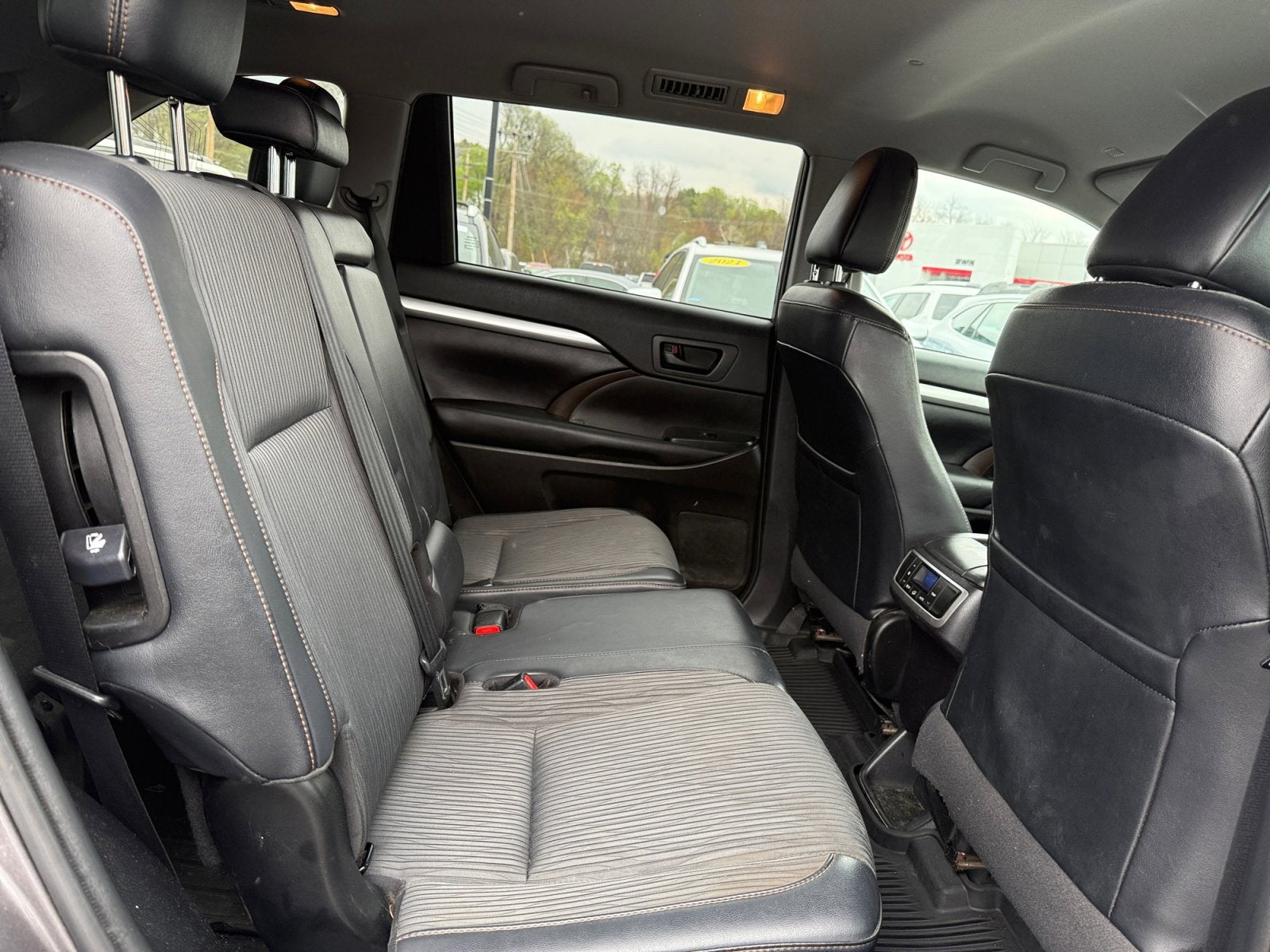 2019 Toyota Highlander LE Plus