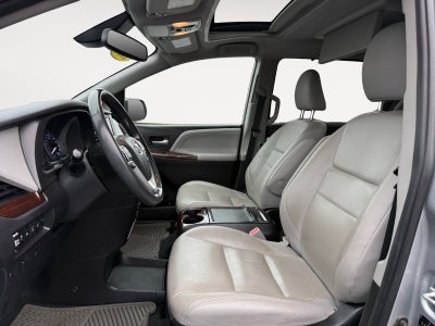 2020 Toyota Sienna Limited Premium