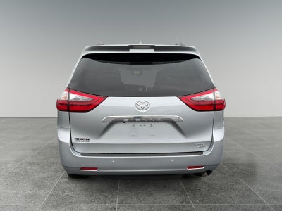 2020 Toyota Sienna Limited Premium