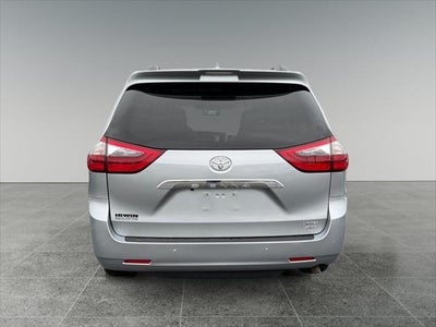 2020 Toyota Sienna Limited Premium