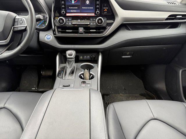 2022 Toyota Highlander Hybrid XLE