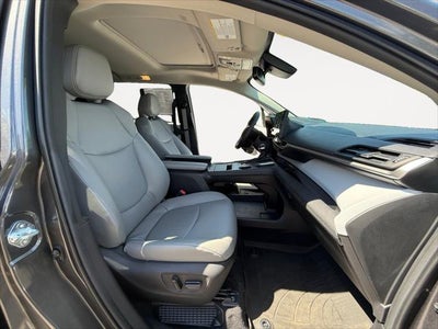 2025 Toyota Sienna XLE