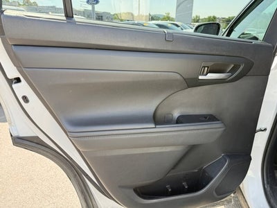 2023 Toyota Highlander XLE