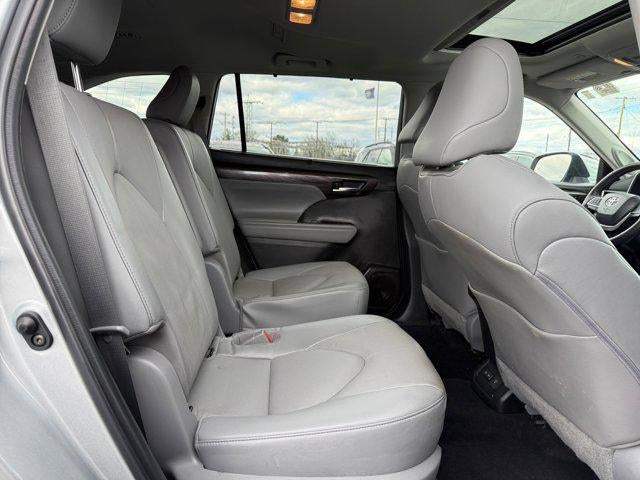 2023 Toyota Highlander LIMITED