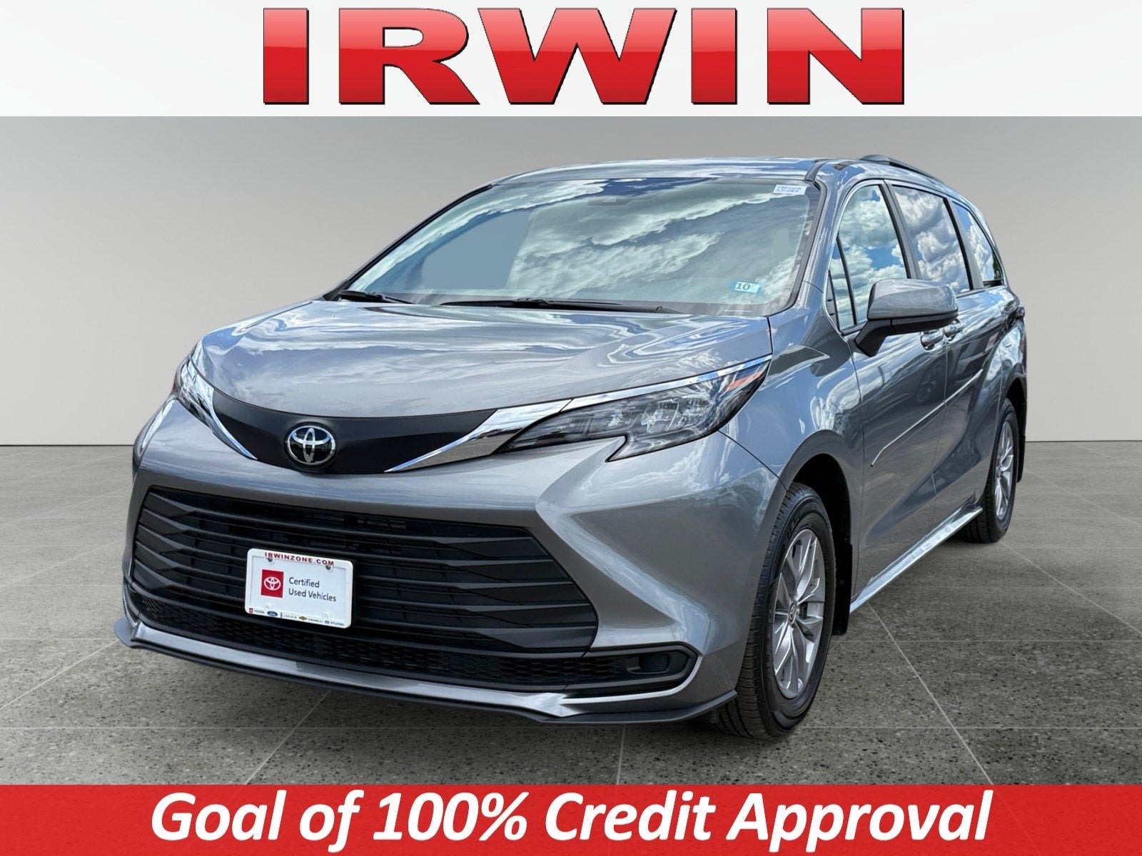 2026 Toyota Sienna LE