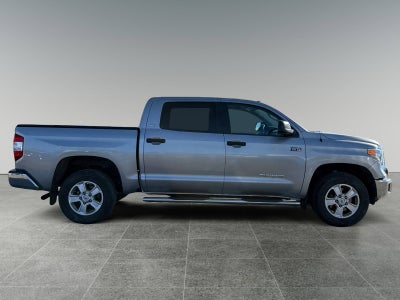 2015 Toyota Tundra 4WD Truck SR5