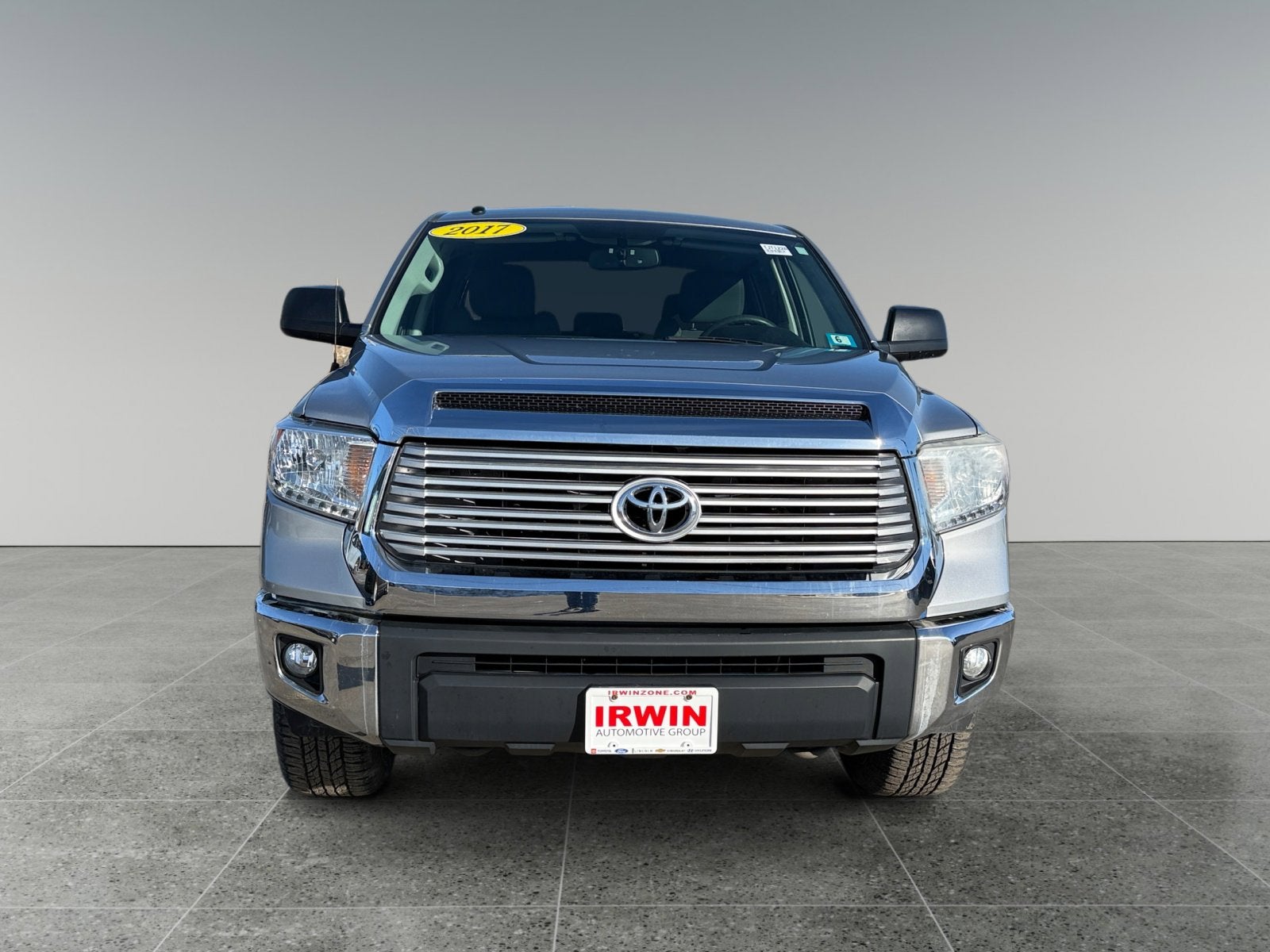 2015 Toyota Tundra 4WD Truck SR5