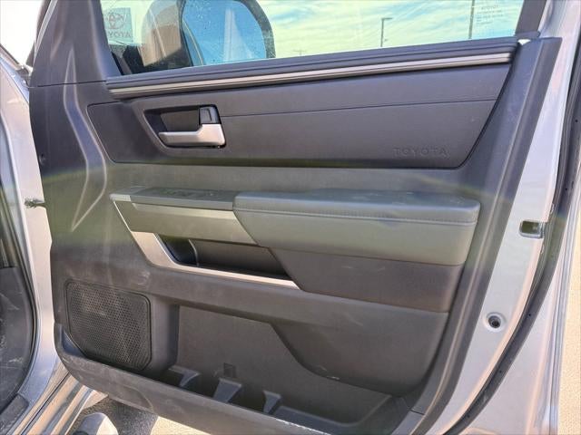 2023 Toyota Tundra 4WD Truck SR5