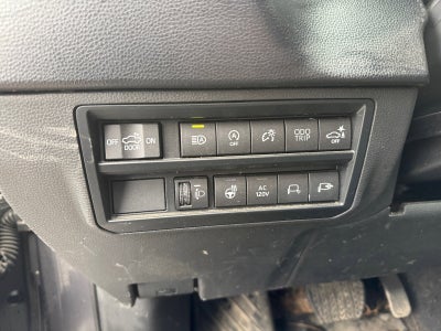 2023 Toyota Tundra 4WD Truck SR5