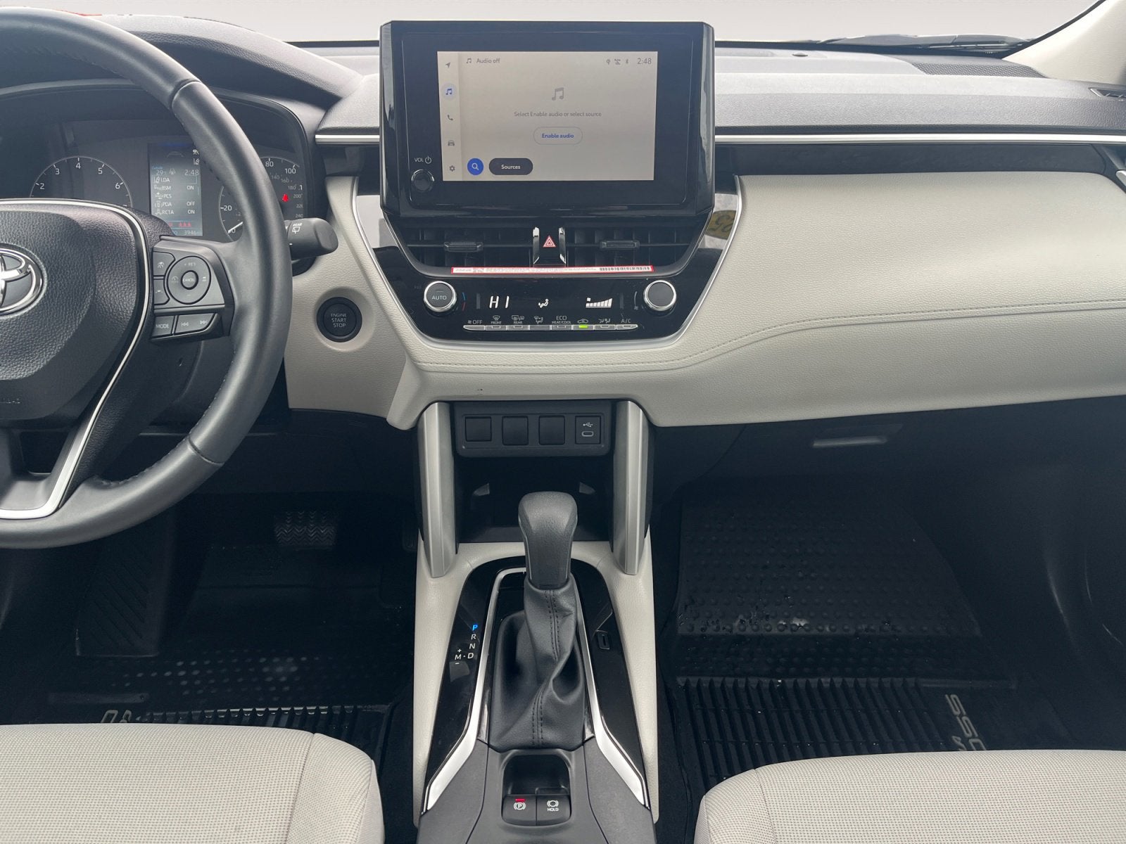 2025 Toyota Corolla Cross LE