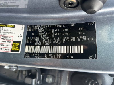 2025 Toyota Corolla Cross LE