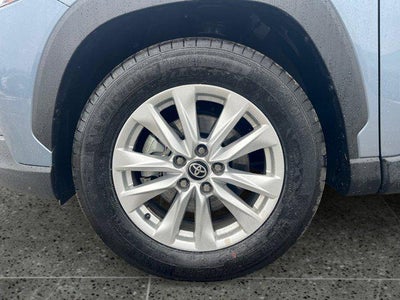 2025 Toyota Corolla Cross LE