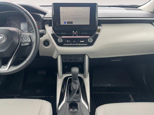 2025 Toyota Corolla Cross LE