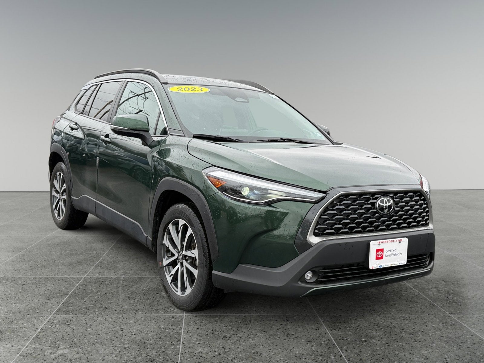 2023 Toyota Corolla Cross XLE