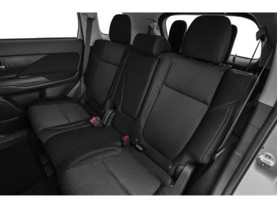 2020 Mitsubishi Outlander Base