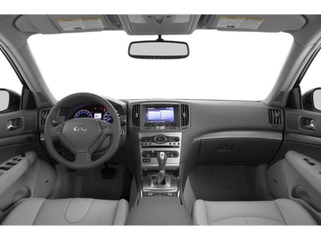 2015 INFINITI Q40 Base