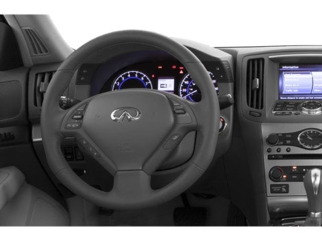 2015 INFINITI Q40 Base