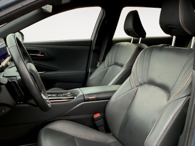 2025 Toyota Crown Signia XLE