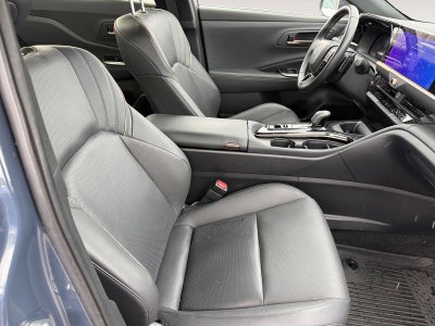 2025 Toyota Crown Signia XLE