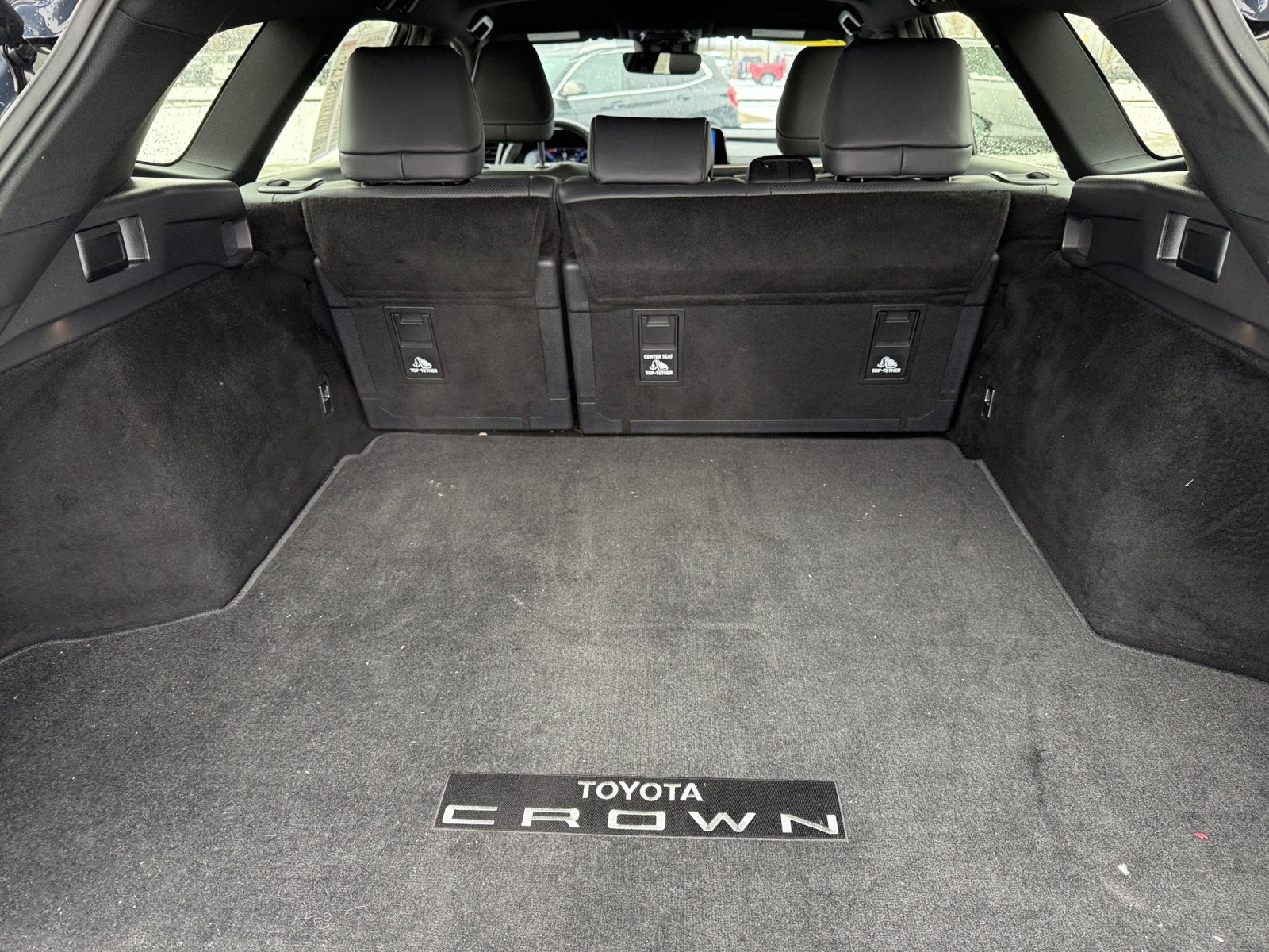 2025 Toyota Crown Signia XLE