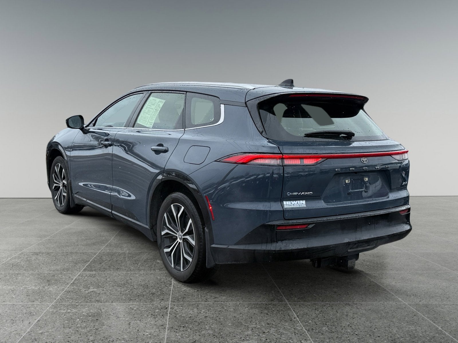 2025 Toyota Crown Signia XLE