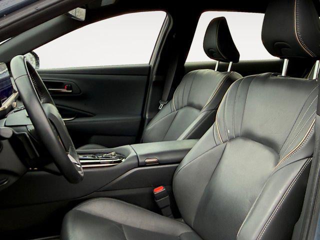 2025 Toyota Crown Signia XLE