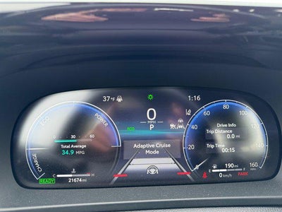 2025 Toyota Crown Signia XLE