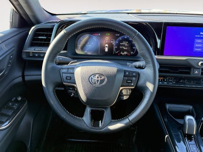 2025 Toyota Crown Signia XLE