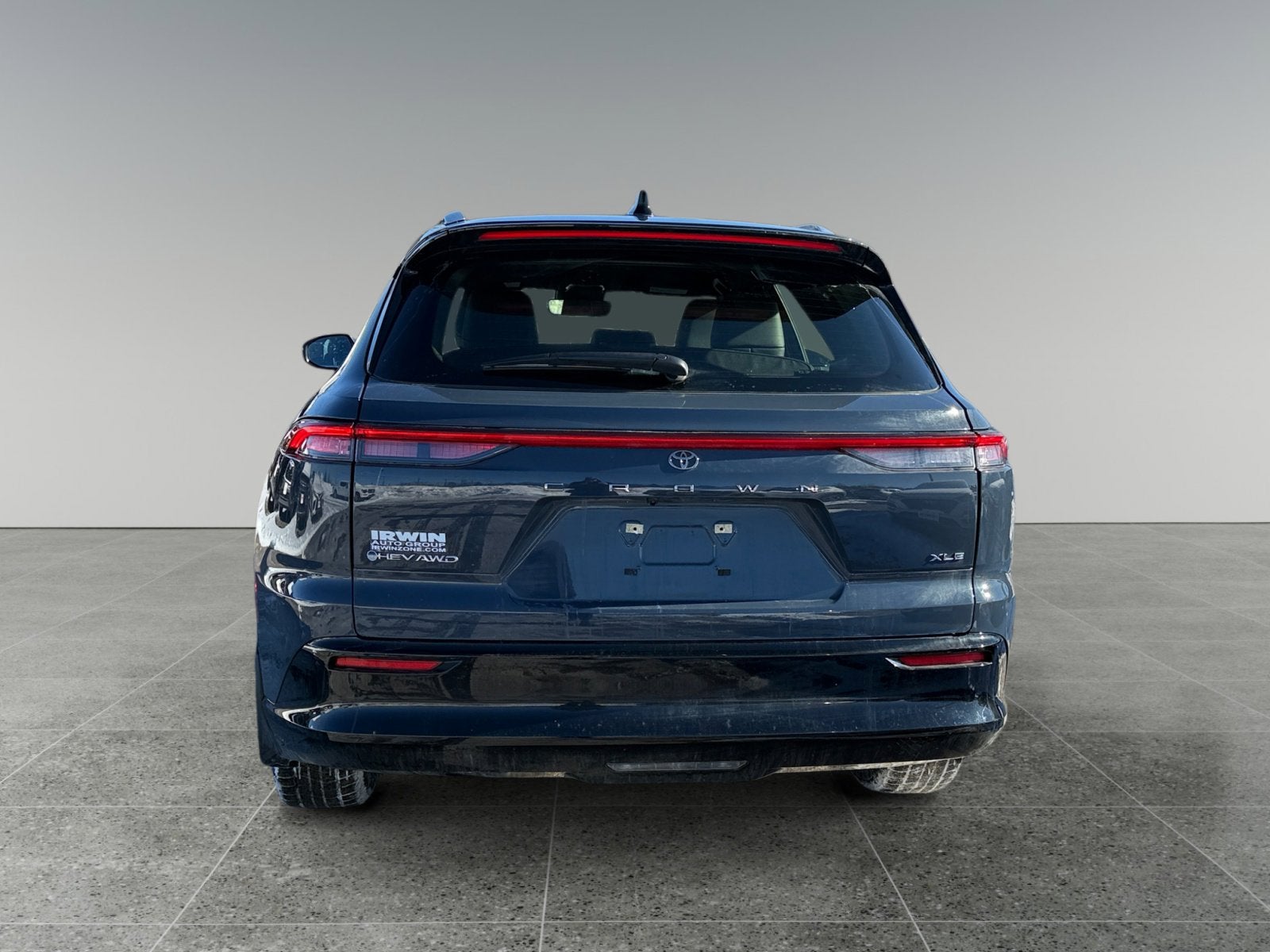 2025 Toyota Crown Signia XLE