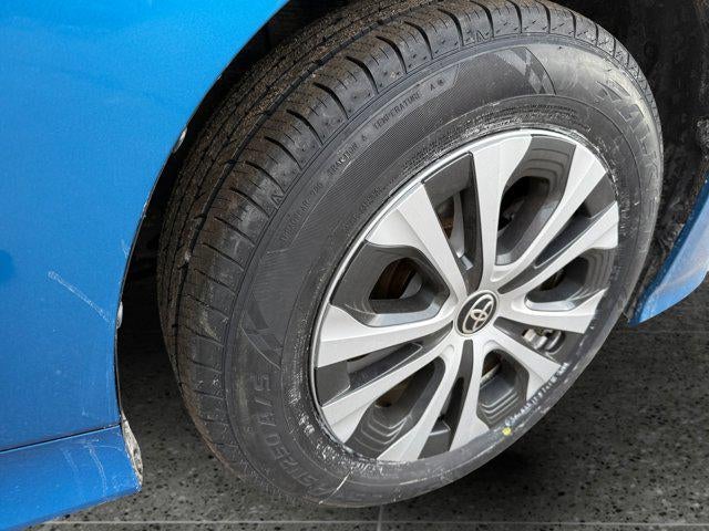2019 Toyota Prius XLE