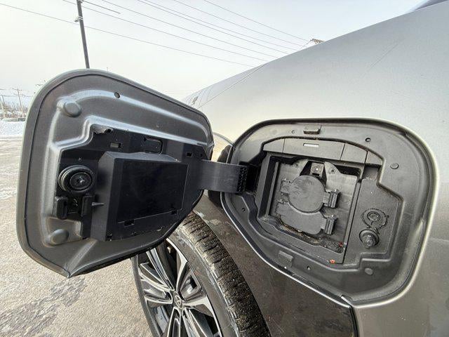 2023 Toyota bZ4X Limited