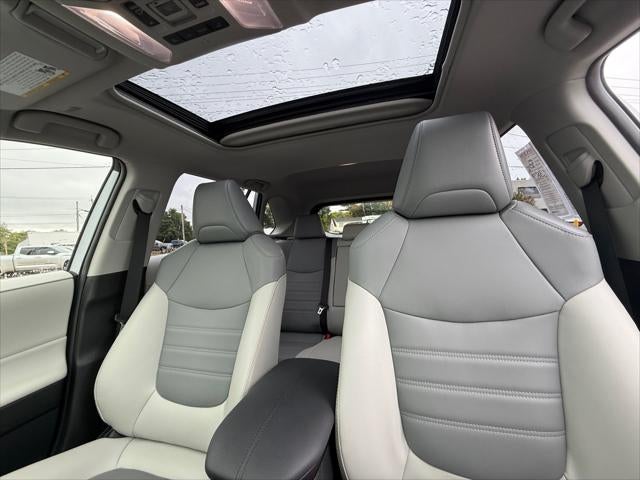 2023 Toyota RAV4 Hybrid XLE Premium