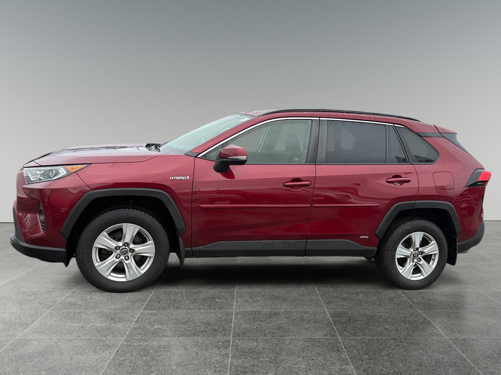 2019 Toyota RAV4 Hybrid XLE