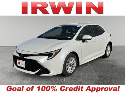 2025 Toyota Corolla Hatchback SE