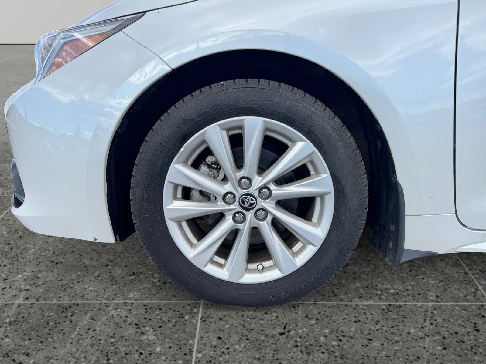 2025 Toyota Corolla Hatchback SE