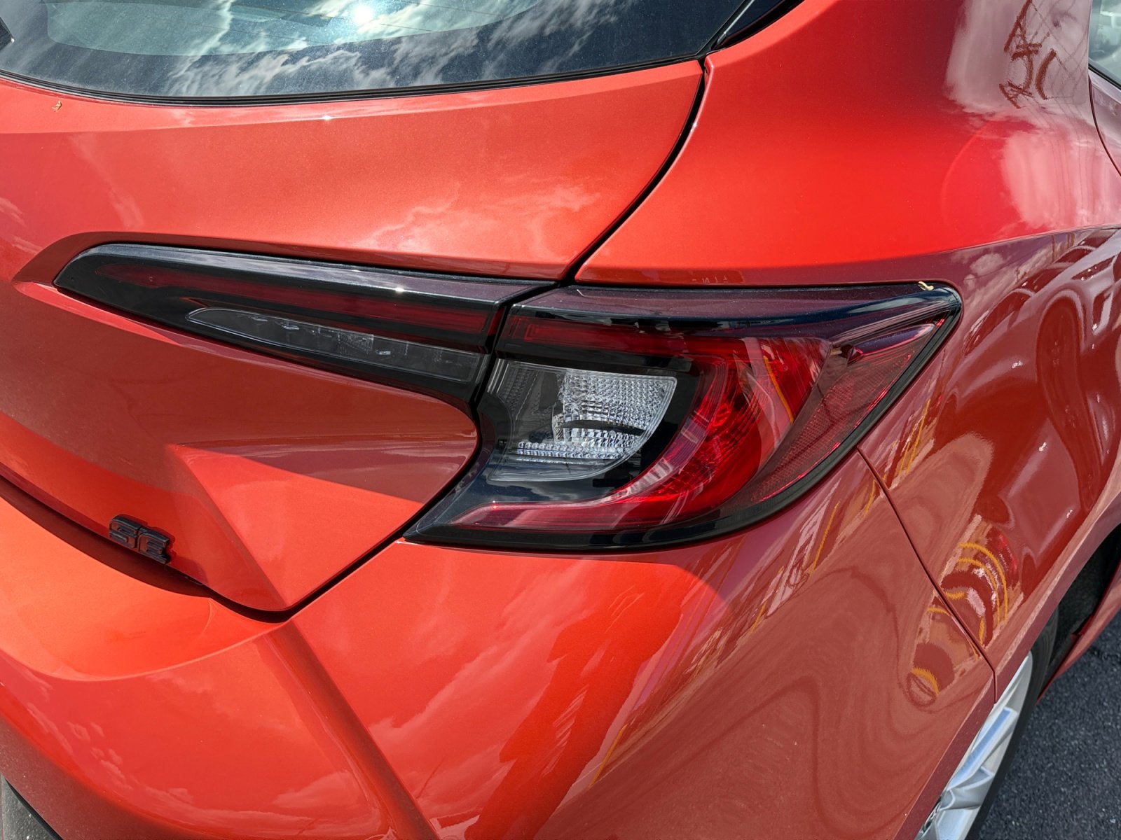 2025 Toyota Corolla Hatchback SE
