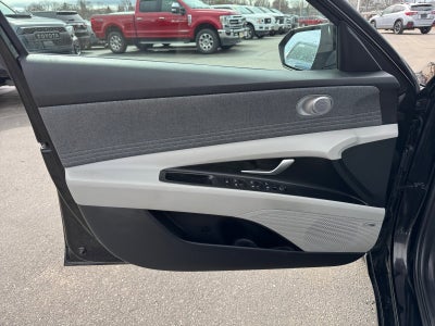 2023 Hyundai Elantra Limited