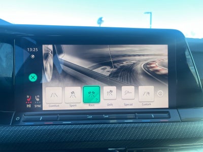 2024 Volkswagen Golf R 2.0T