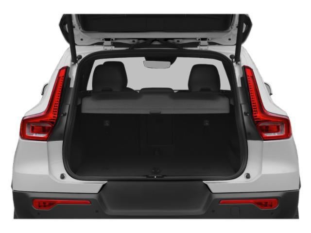 2020 Volvo XC40 Momentum
