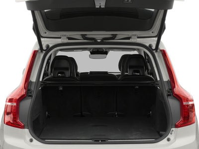 2018 Volvo XC90 Momentum