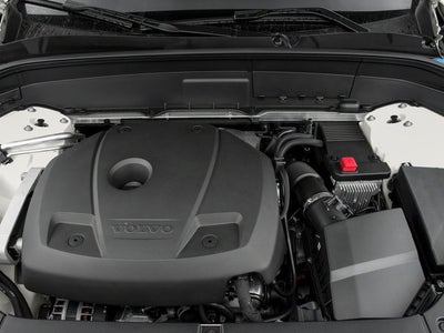 2018 Volvo XC90 Momentum