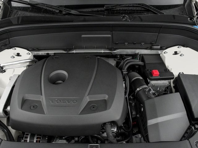 2018 Volvo XC90 Momentum
