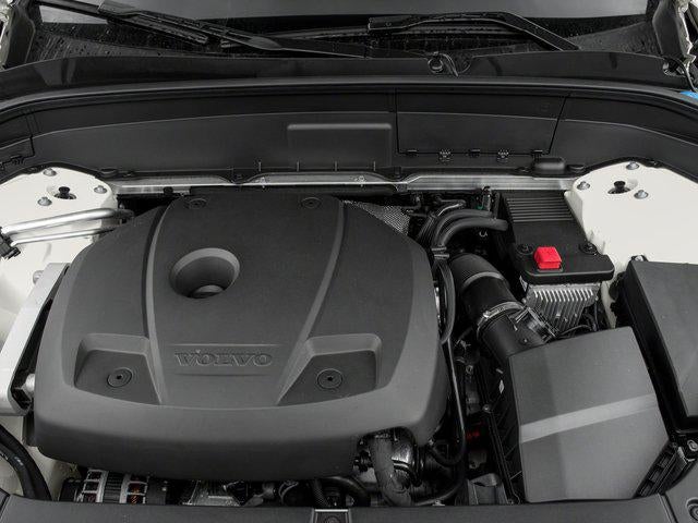 2018 Volvo XC90 Momentum